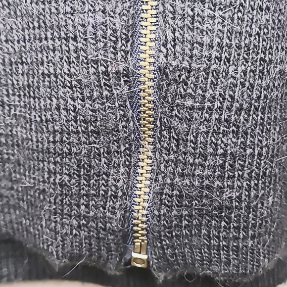 Gap Sweater Vest Faux Fur Collar, Medium - Picture 5 of 8